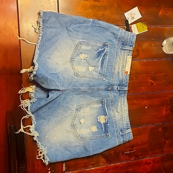 Hot Kiss MIDI SHORT high rise, SIZE 15 - Picture 3 of 4